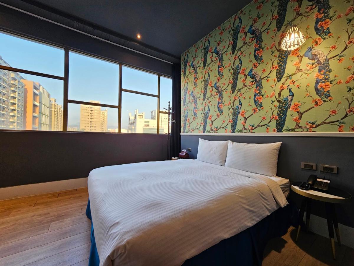 Modern Inn Đài Trung Ngoại thất bức ảnh