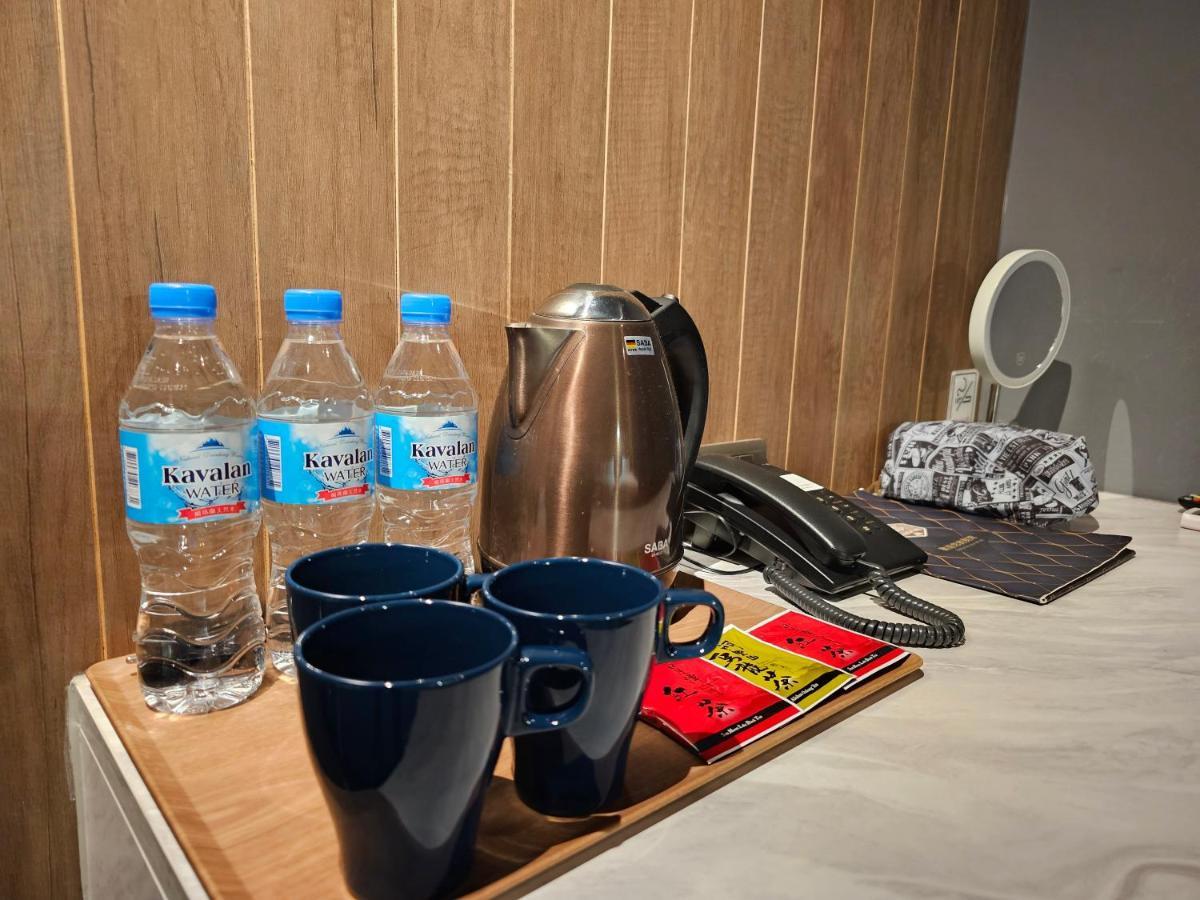 Modern Inn Đài Trung Ngoại thất bức ảnh