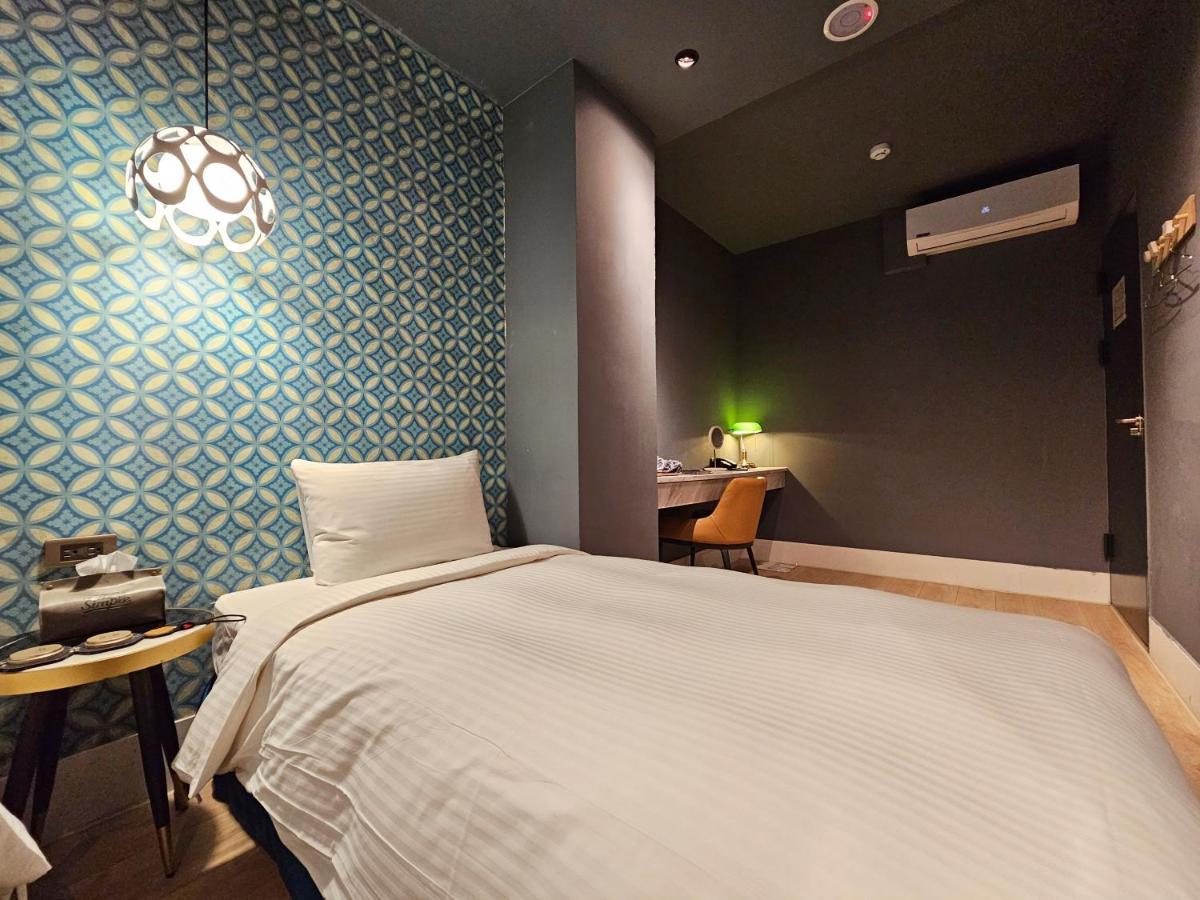 Modern Inn Đài Trung Ngoại thất bức ảnh