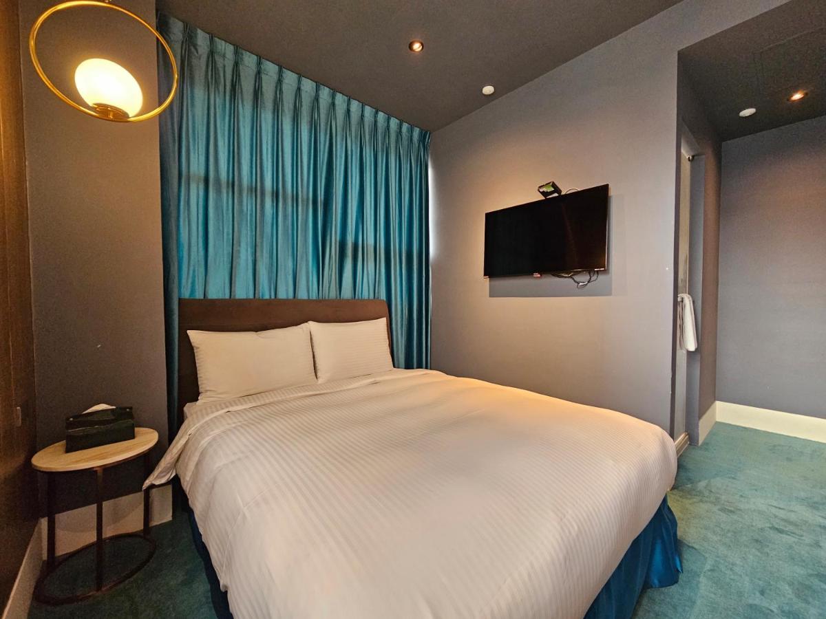 Modern Inn Đài Trung Ngoại thất bức ảnh